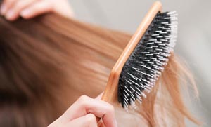 Επιχείρηση βούρτσας: Για καθαρά μαλλιά