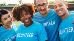 Εθελοντισμός: Από το μύθο στη σύγχρονη πραγματικότητα
